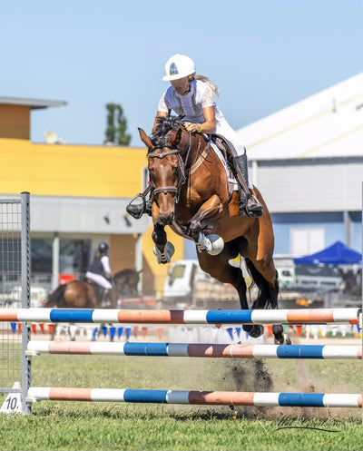 ONLY LEONNIE aka Leonnie